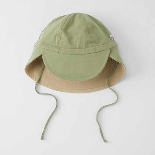 Cloby Sonnenhut wendbar UPF50+ Olive Green / Sandy Beach 6-18 Monate