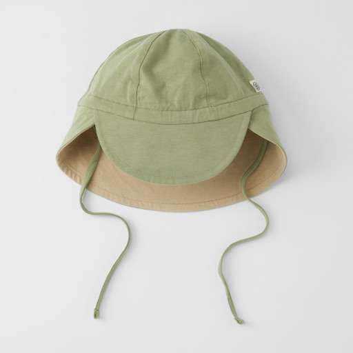 Cloby Sonnenhut wendbar UPF50+ Olive Green / Sandy Beach 6-12 Monate