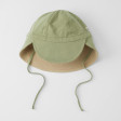 Cloby Sonnenhut wendbar UPF50+ Olive Green / Sandy Beach 6-18 Monate